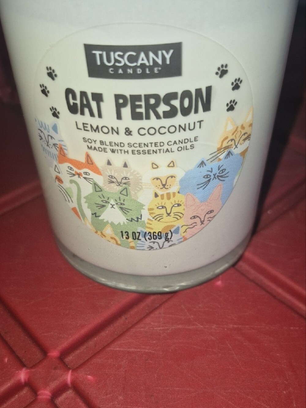 Tuscany Cat Person Lemon & Coconut Scented Candle -13oz - Picture 3 of 4